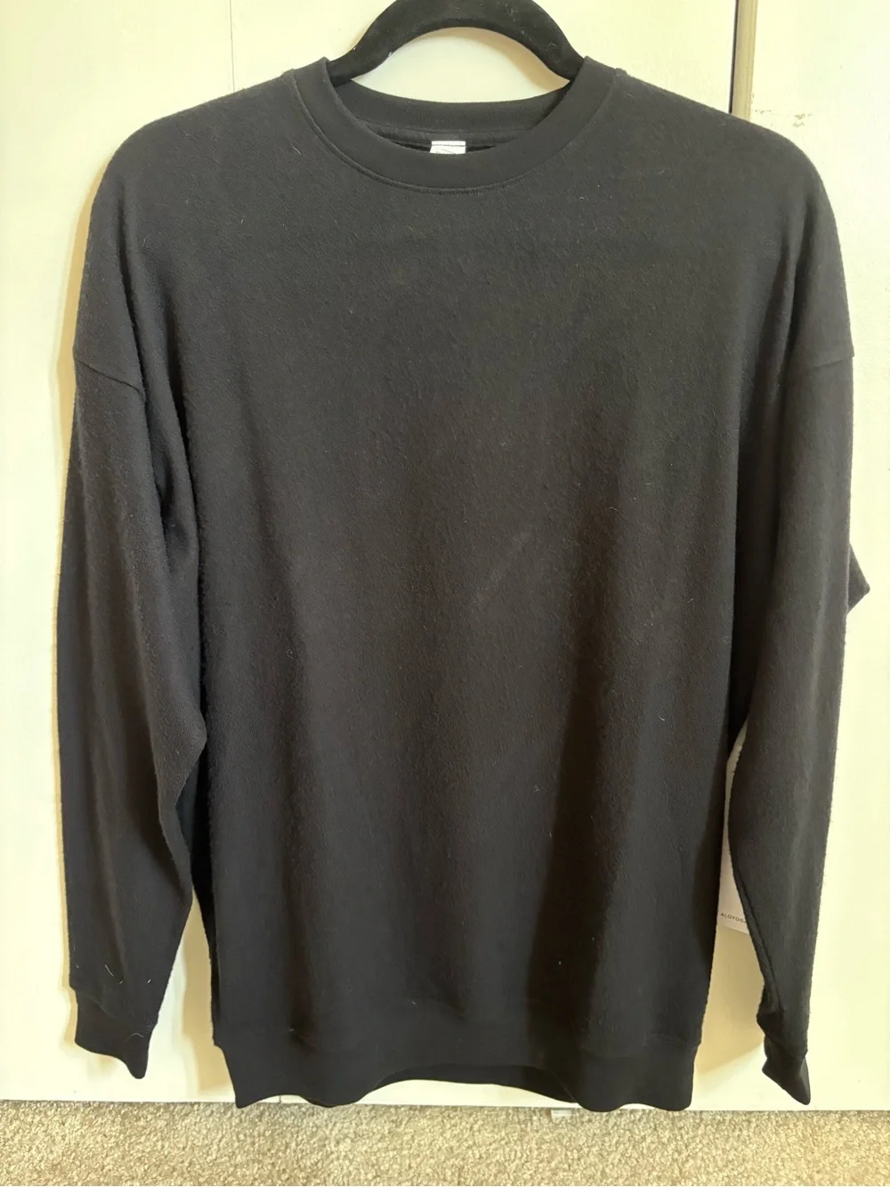 ALO SoHo Pullover NWT